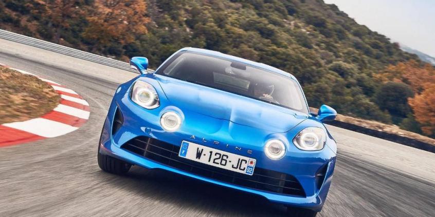 Alpine A110: Sprzedane, czekamy na więcej