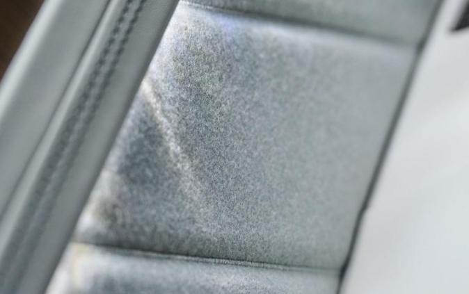 Bentley rezygnuje ze skóry. Pierwszy elektryk marki stawia na nietypowe materiały