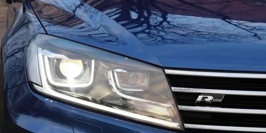 Volkswagen Touareg 4.2 V8 TDI - luksusowo-terenowy