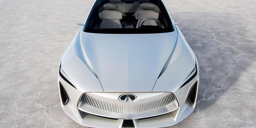 Koncepcyjny Q Inspiration przyszłością Infiniti