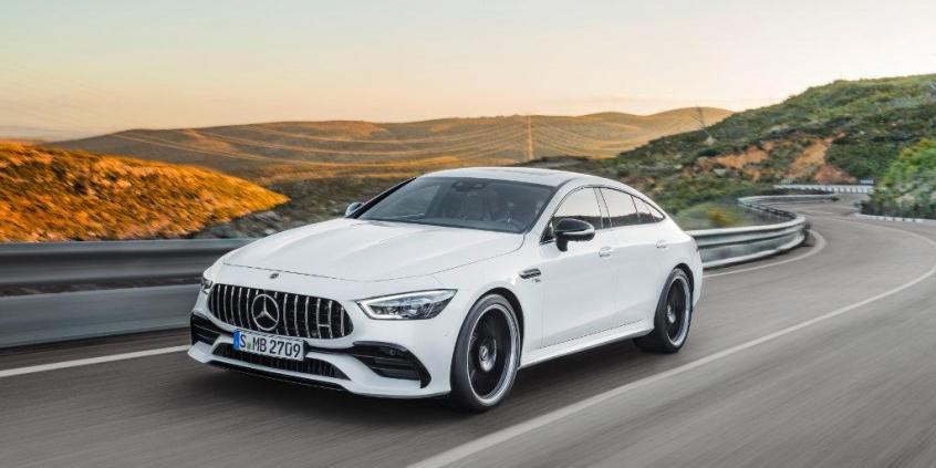 Czterodrzwiowe coupe od AMG