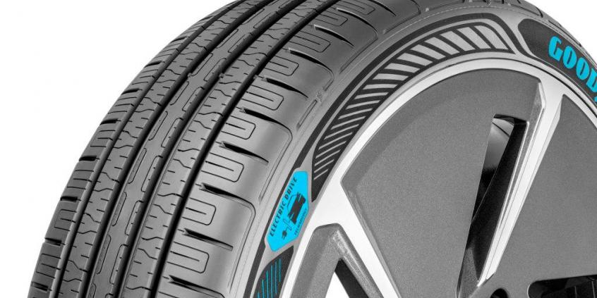 Wystawa w Genewie to nie tylko nowe samochody