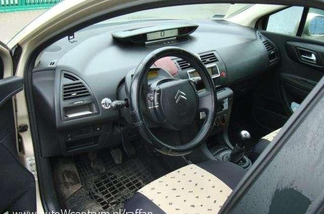 Oryginalność we francuskim stylu - Citroen C4 (2004-2010)