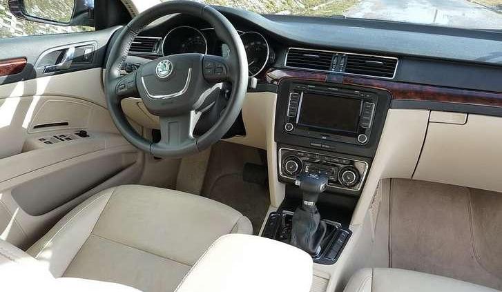 Skoda Superb 3.6 4x4 Elegance