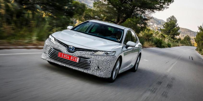 Toyota Camry dla Europejczyka. Z nowym napędem hybrydowym