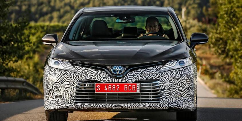 Toyota Camry dla Europejczyka. Z nowym napędem hybrydowym