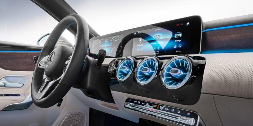 Mercedes klasy A sedan