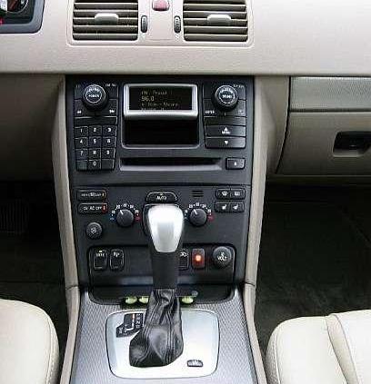 Duży, ciężki, stabilny i nieziemsko komfortowy