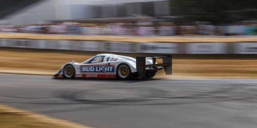 Szybkie ściganie podczas Festiwalu Szybkości w Goodwood