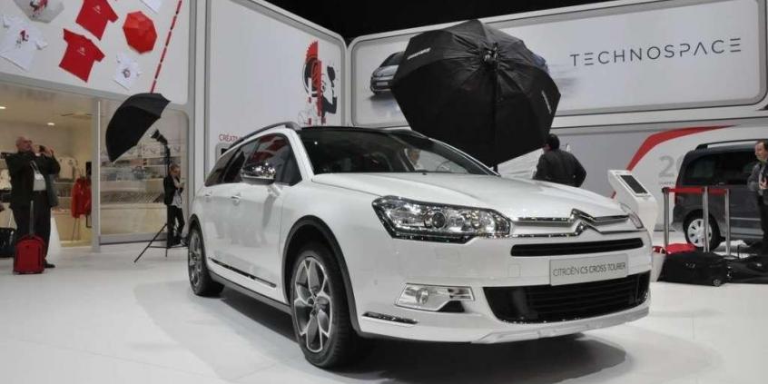 Na żywo z Genewy: nowości francuskich marek