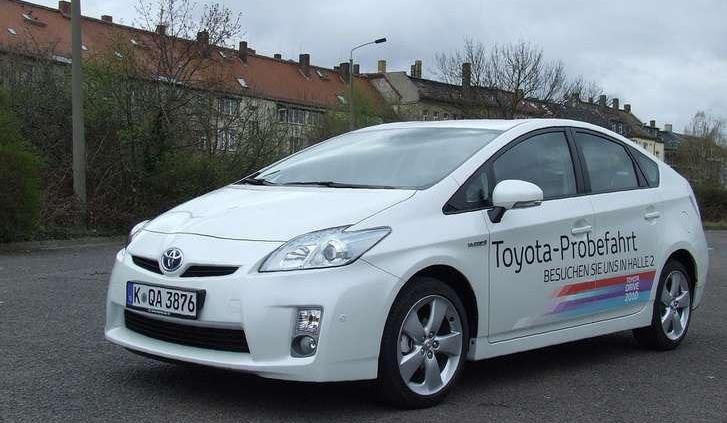 Toyota Prius III - 2 l benzyny na 100 km?