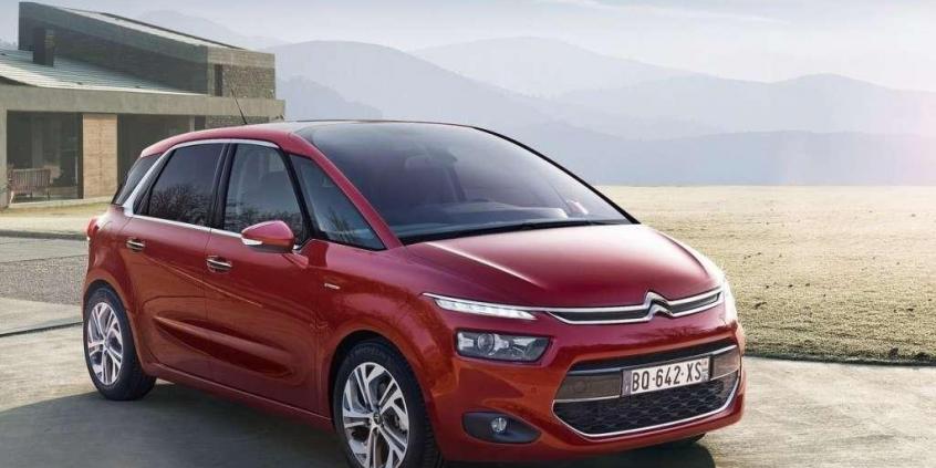 Wyprzedaż rocznika 2013 - przegląd ofert