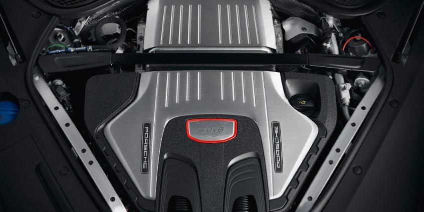 Porsche Panamera GTS. Nie jest najmocniejsza, ale i tak robi wrażenie