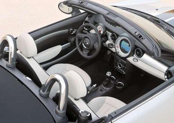 Mini Roadster - konkurent Mazdy MX-5?