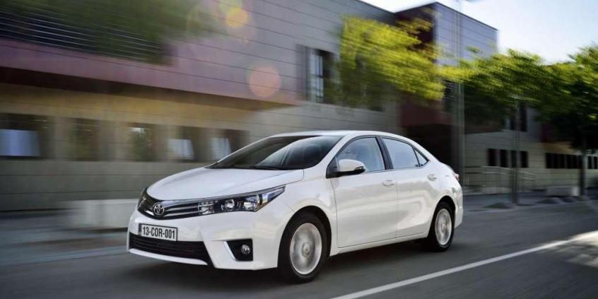 Nowa Corolla - cichy zabójca Avensisa