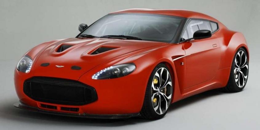 Aston Martin V12 Zagato - Moc dwóch garbów