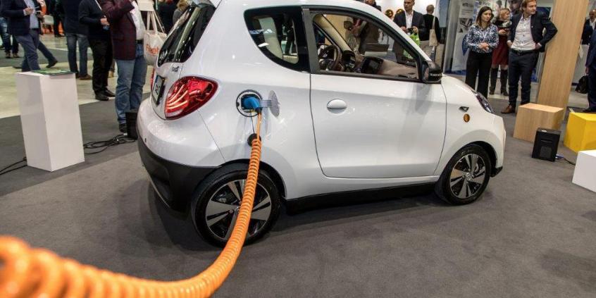 Elektryczny ZD D2S debiutuje na polskim rynku. A co to właściwie za samochód?