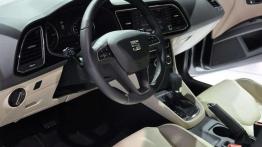 Paryskie wybawienie Seata - nowy Leon oraz Toledo