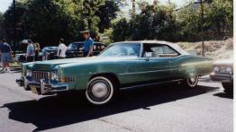 Cadillac Eldorado - lewy bok