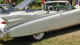 Cadillac Eldorado - widok z tyłu