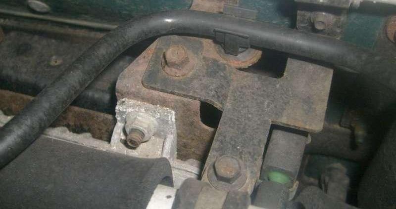 Opis techniczny Rover 400 II