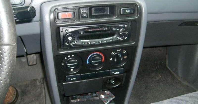 Opis techniczny Rover 400 II