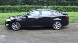 Ford Mondeo - auto Jamesa Bonda