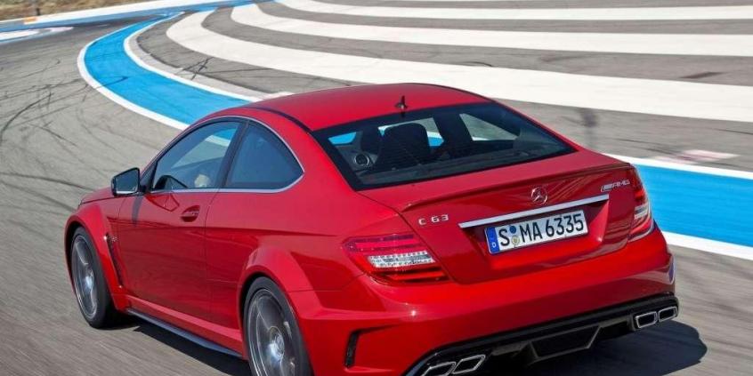 Mercedes Benz C63 AMG Coupe Black Series - Urodzony rekordzista