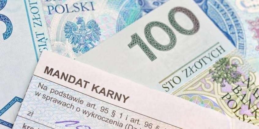 Dzięki tej zmianie chętniej płacimy za mandaty