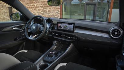 Alfa Romeo Tonale po liftingu: ewolucja, która ma przywrócić blask i sprzedaż