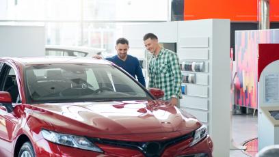 Toyota ostrzega przed kryzysem. "Japońska motoryzacja może nie nadążyć"