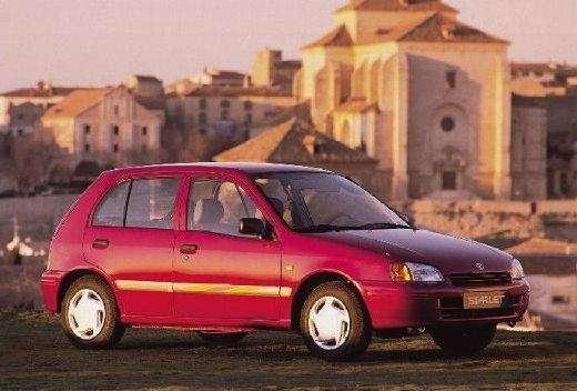 Toyota Starlet - mała/wielka gwiazdeczka