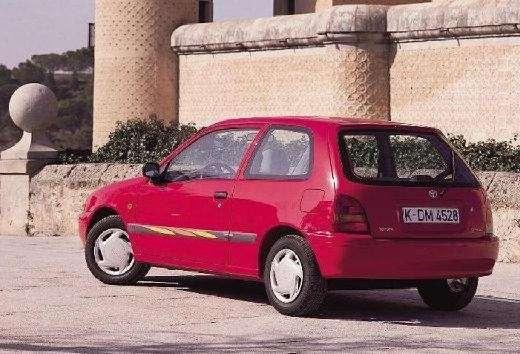 Toyota Starlet - mała/wielka gwiazdeczka