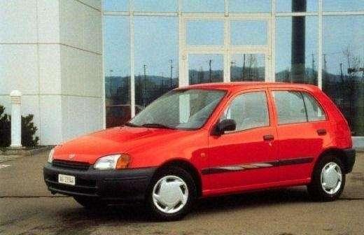 Toyota Starlet - mała/wielka gwiazdeczka