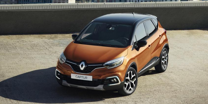 Zamawiasz auto kompaktowe w wypożyczalni, a na parkingu czeka... Renault Captur 0.9 TCe Intens. I co dalej?