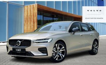 Volvo V60 II  Kombi Facelifting 2.0 B4 B 197KM 2024 Plus Motyw: Dark