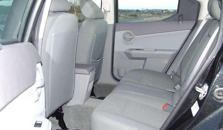 Dodge Avenger - tania limuzyna z silnikiem Volkswagena