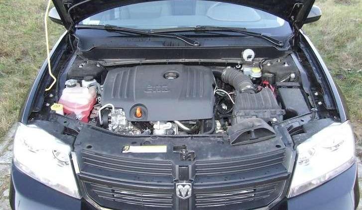 Dodge Avenger - tania limuzyna z silnikiem Volkswagena