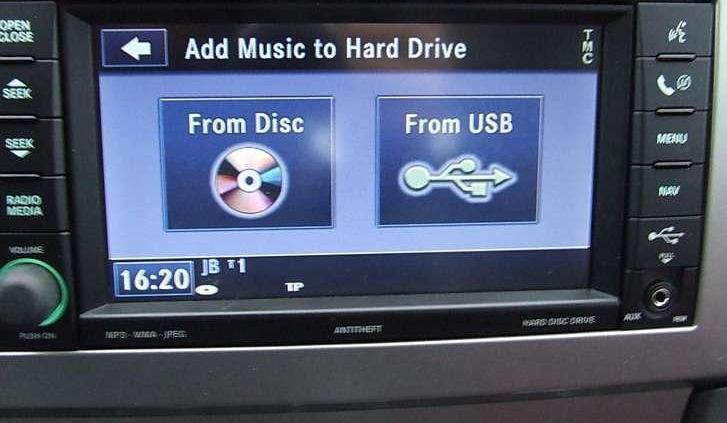 Dodge Avenger - tania limuzyna z silnikiem Volkswagena