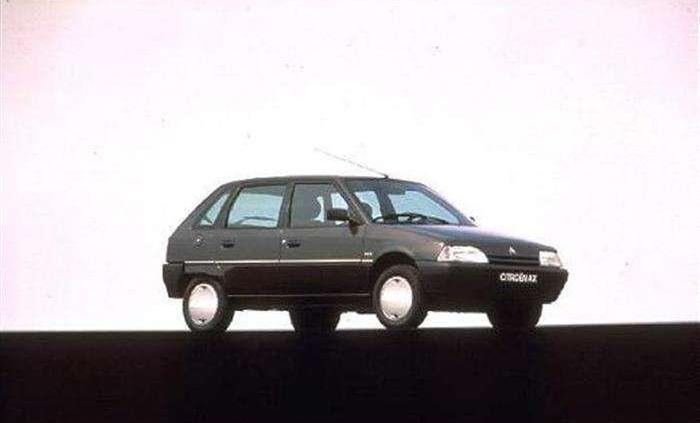 Citroen AX - wzór oszczędności?