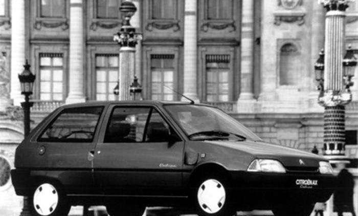 Citroen AX - wzór oszczędności?