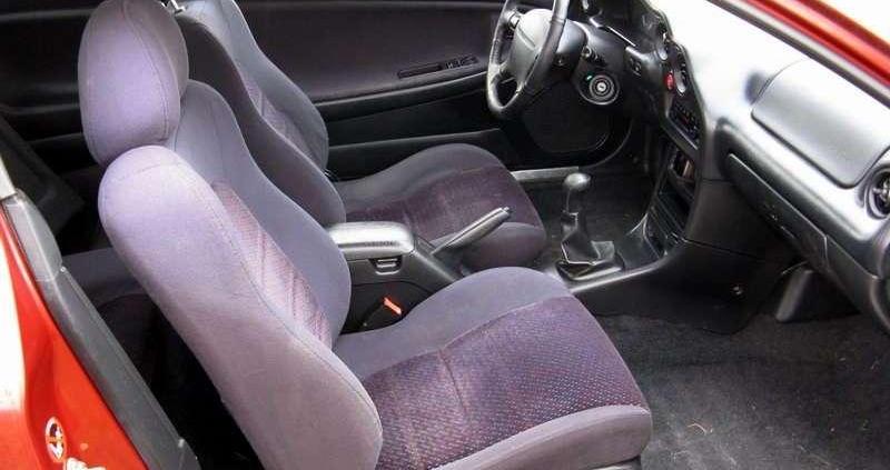 Mazda MX-3 - ekspresja po japońsku