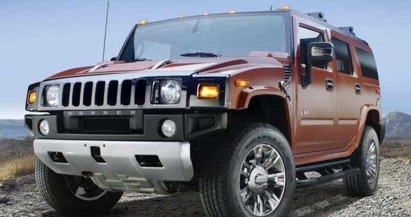 Hummer H2 - kolos dla celebryty