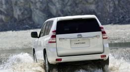 Toyota Land Cruiser 2.8 D-4D - na każdą pogodę