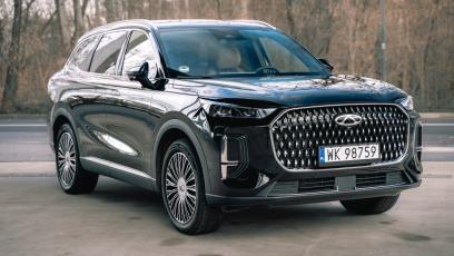 Chińska hybryda czy japońska? Chery Tiggo 9 vs Toyota RAV4 vs Mazda CX-80 vs Mitsubishi Outlander