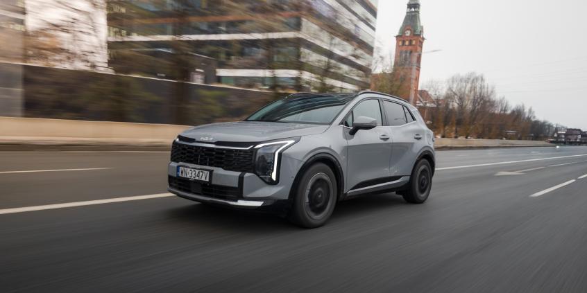 Porównanie: Kia Sportage 1.6 T-GDI DCT Business Line vs Chery Tiggo 7 1.6 T-GDI DCT Prestige. Czy Kia obroni pozycję lidera?