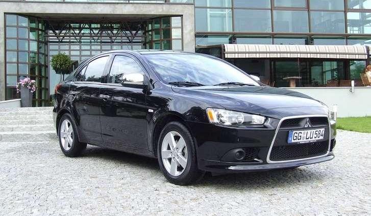 Mitsubishi Lancer Sportback - Rekin bez zębów?