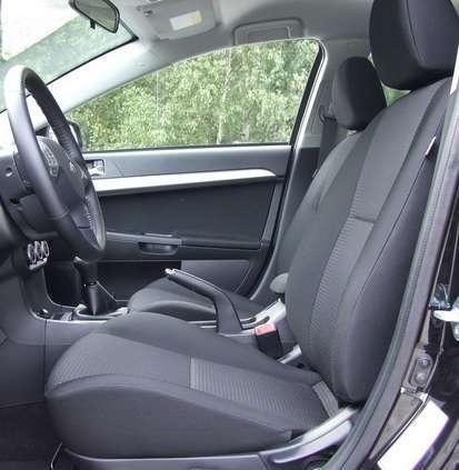 Mitsubishi Lancer Sportback - Rekin bez zębów?