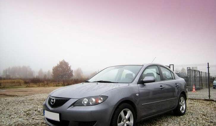 Mazda 3 - kompakt z marginesu