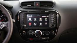 Kia Soul II (2014) GDi - ekran systemu multimedialnego
